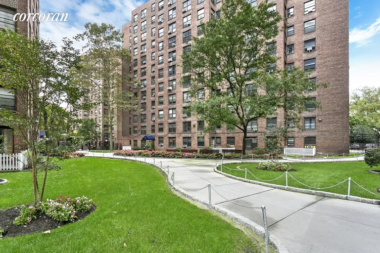 New York City Real Estate | View 193 Clinton Avenue, 7G | room 5 | View 6