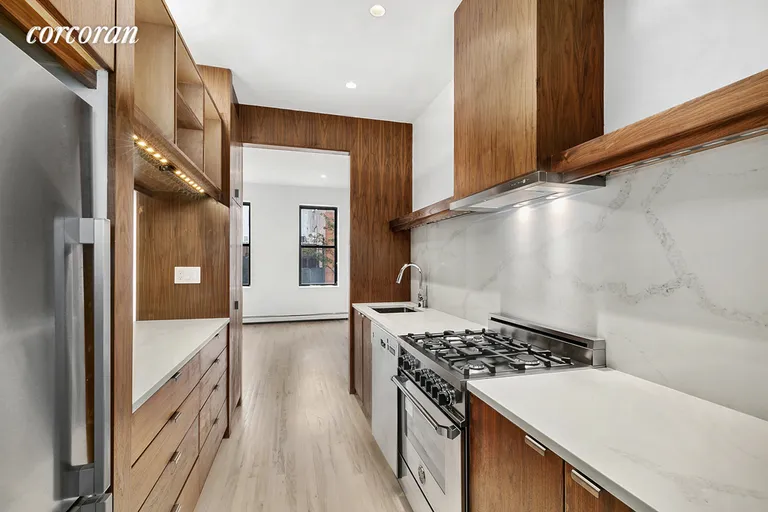 New York City Real Estate | View 158 Carlton Avenue, 1 | room 3 | View 4