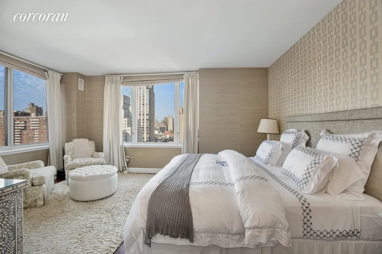 New York City Real Estate | View 90 East End Avenue, 15B | room 6 | View 7