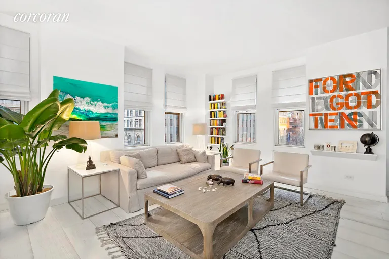 New York City Real Estate | View 4 Lexington Avenue, 4 DE | 9'2" Ceiling Heights | View 2
