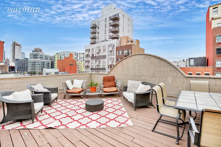 New York City Real Estate | View 10-33 Jackson Avenue | room 1 | View 2