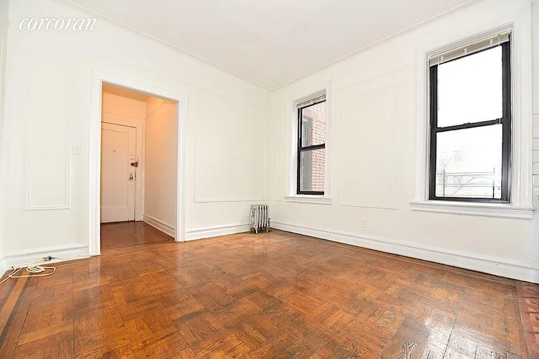 New York City Real Estate | View 31-50 33rd Street, 6B | 1 Bed, 1 Bath | View 1