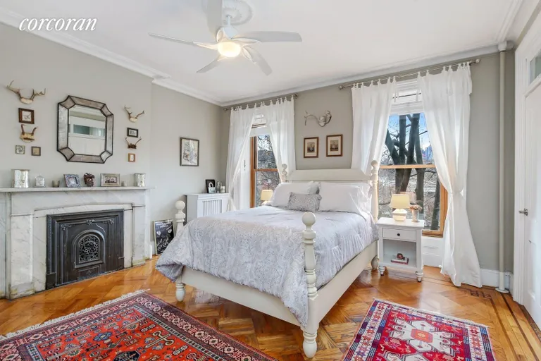 New York City Real Estate | View 135 Clinton Avenue, 3A | room 1 | View 2