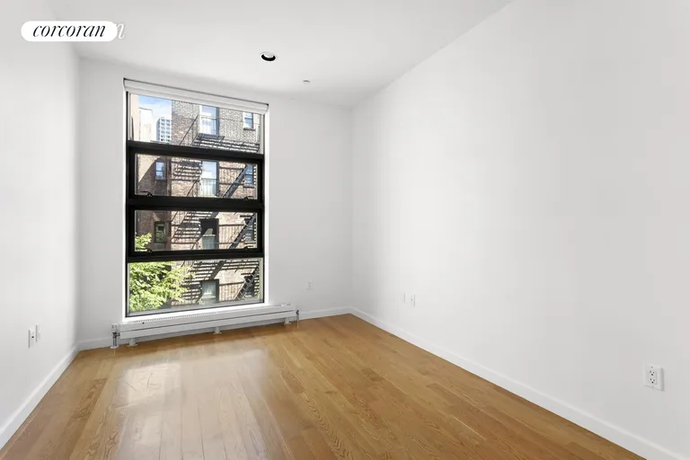 New York City Real Estate | View 181 Sullivan Street, 4 | room 9 | View 10