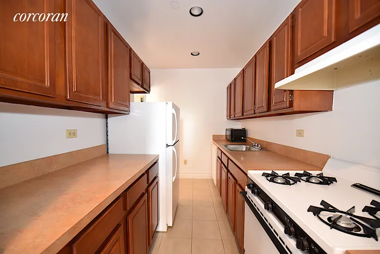 New York City Real Estate | View 45-02 Ditmars Boulevard, 434 | room 6 | View 7