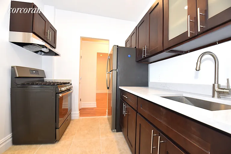 New York City Real Estate | View 30-86 32nd Street, 32 | room 2 | View 3