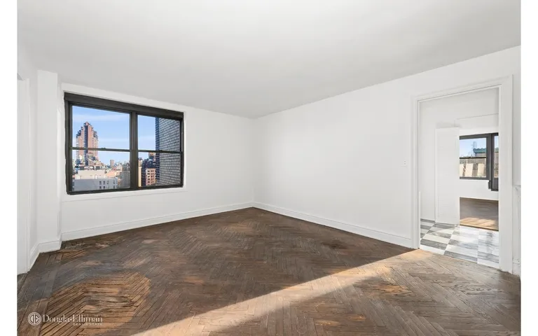 New York City Real Estate | View 400 West End Avenue, 19D | room 5 | View 6