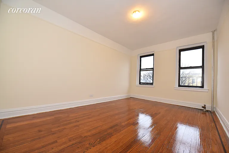 New York City Real Estate | View 25-90 35th Street, 3J | room 5 | View 6