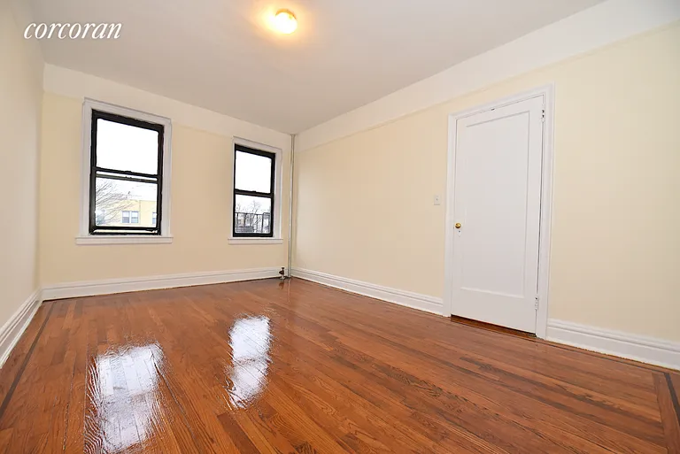 New York City Real Estate | View 25-90 35th Street, 3J | room 7 | View 8