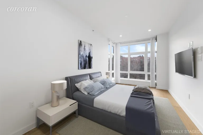 New York City Real Estate | View 309 Ocean Parkway, 2R | room 1 | View 2
