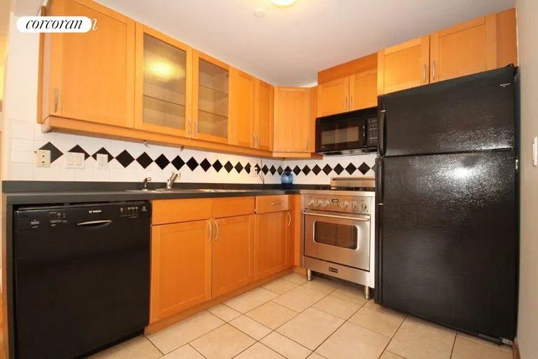 New York City Real Estate | View 209 Smith Street, 2B | room 10 | View 11