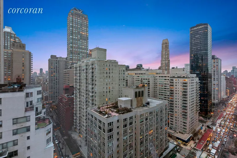 New York City Real Estate | View 300 East 64th Street, 23A | room 1 | View 2