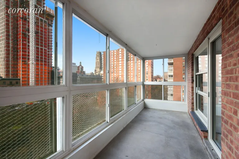 New York City Real Estate | View 80 La Salle Street, 12G | room 5 | View 6