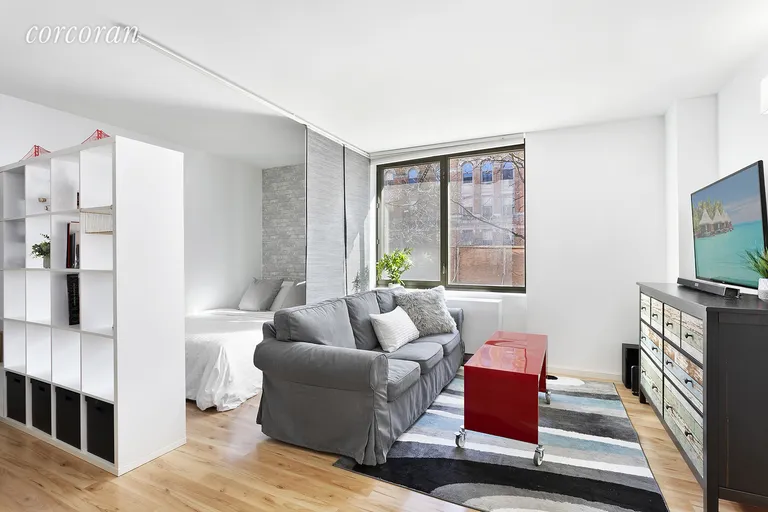 New York City Real Estate | View 101 West 87th Street, 210 | room 1 | View 2