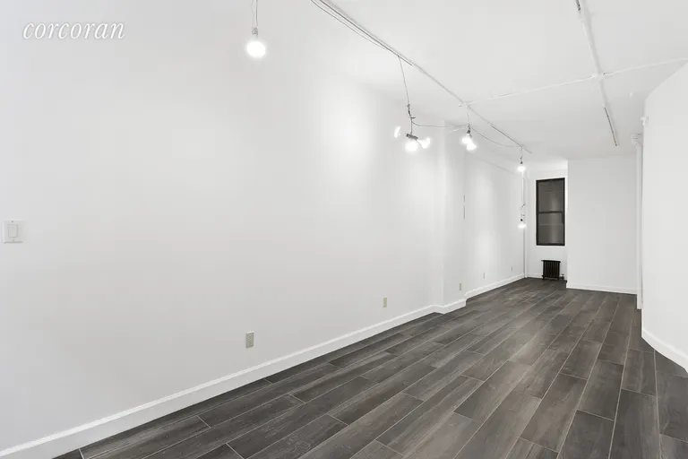 New York City Real Estate | View 148 Sullivan Street, Commercial | room 2 | View 3