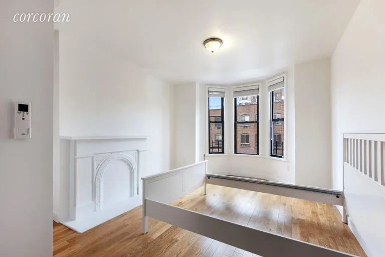 New York City Real Estate | View 400 7th Avenue, 4R | room 2 | View 3
