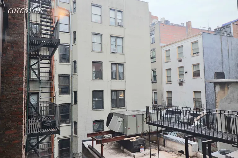 New York City Real Estate | View 202 Thompson Street, 7 | room 7 | View 8