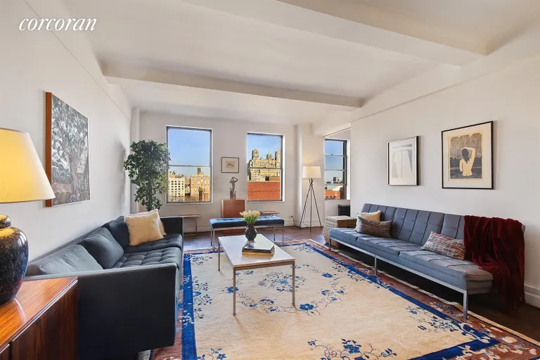 New York City Real Estate | View 40 West 77th Street, 15F | 2 Beds, 1 Bath | View 1