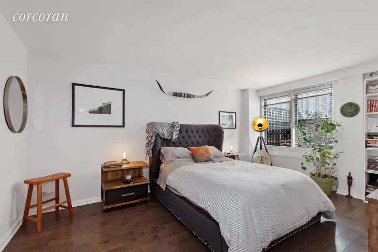 New York City Real Estate | View 201 East 21st Street, 16L | Bedroom | View 6