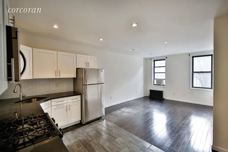 New York City Real Estate | View 191 Grand Street, 2 | room 1 | View 2