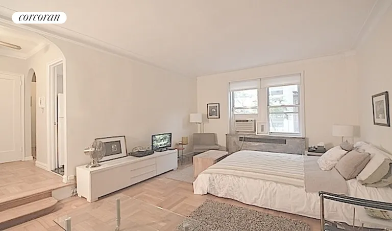 New York City Real Estate | View 210 West 19th Street, 5H | room 9 | View 10