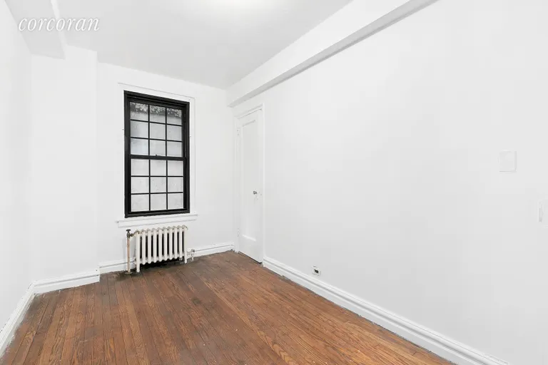 New York City Real Estate | View 102 East 22nd Street, 4G | 3 | View 3