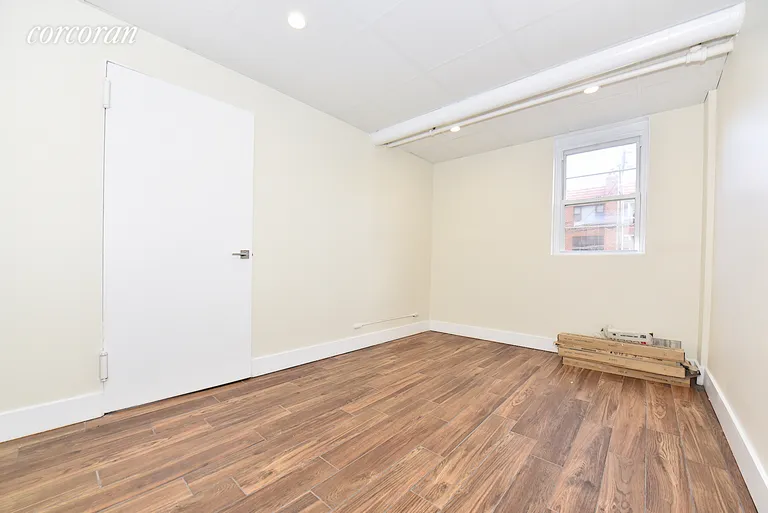 New York City Real Estate | View 47-50 59th Street, L1 | room 7 | View 8