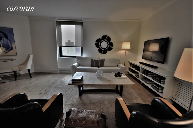 New York City Real Estate | View 1641 Third Avenue, 28D | room 3 | View 4