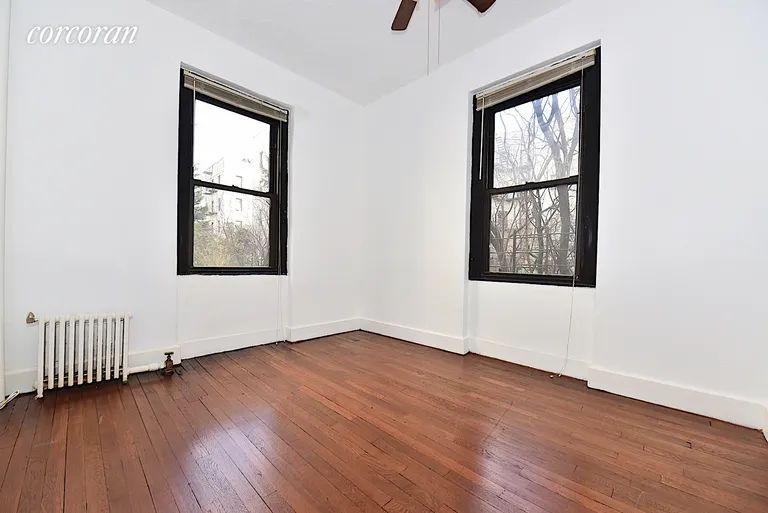 New York City Real Estate | View 21-15 33rd Street, 2H | room 4 | View 5