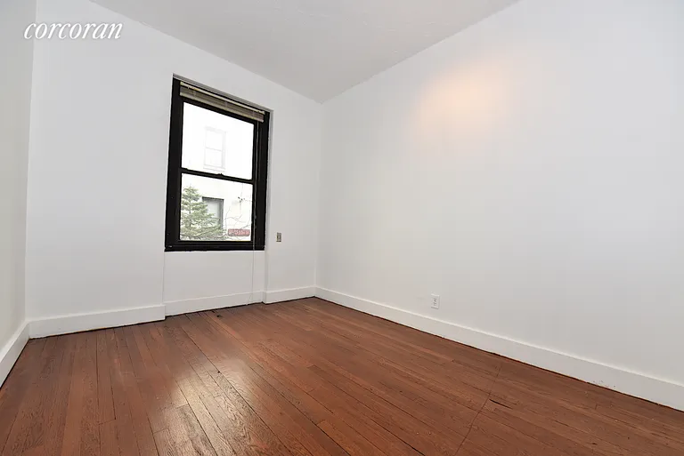 New York City Real Estate | View 21-15 33rd Street, 2H | room 8 | View 9