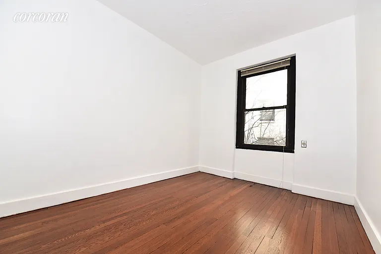 New York City Real Estate | View 21-15 33rd Street, 2H | room 6 | View 7