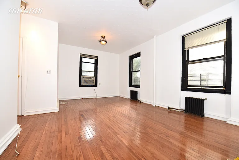 New York City Real Estate | View 21-15 33rd Street, 2H | room 1 | View 2
