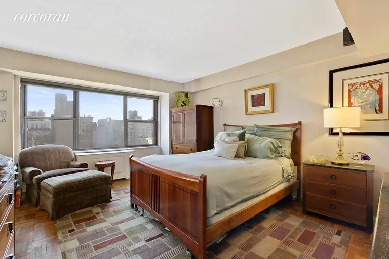 New York City Real Estate | View 175 West 13th Street, 18E | West 13th Street, 175_Apt. 18E, Manhattan (04 Master Bedroom) | View 4
