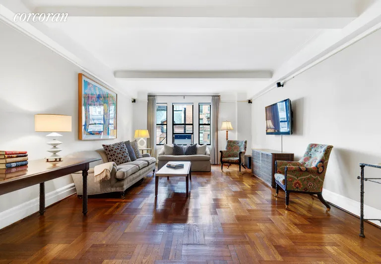 New York City Real Estate | View 470 West End Avenue, 4A | 3 Beds, 3 Baths | View 1