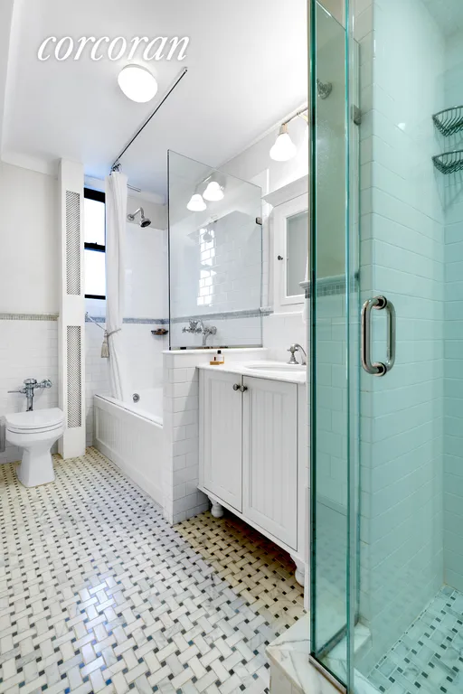 New York City Real Estate | View 470 West End Avenue, 4A | Master Bath | View 7