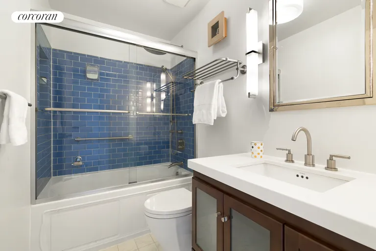 New York City Real Estate | View 420 12th Street, N3R | Bathroom | View 5