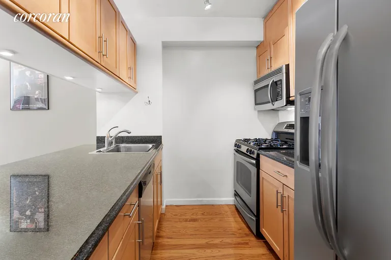 New York City Real Estate | View 350 West 50th Street, 4B | 2 | View 4