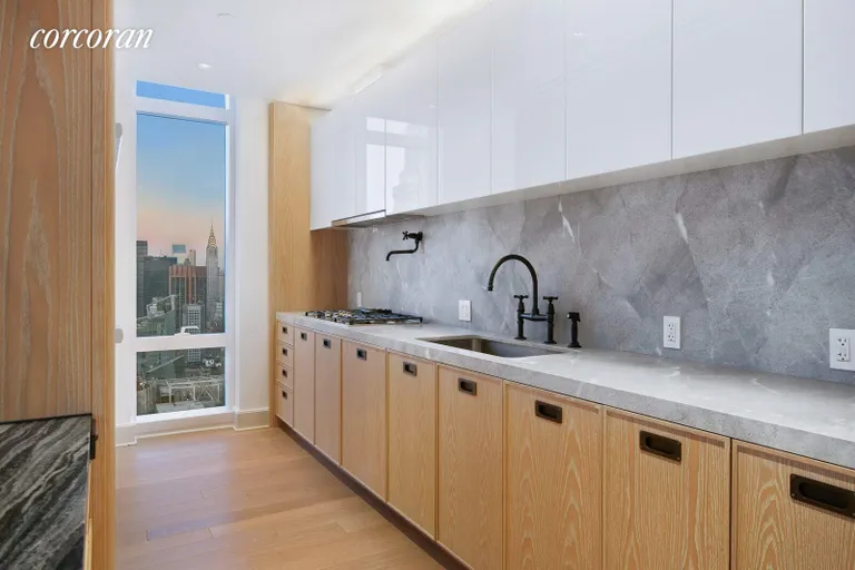 New York City Real Estate | View 45 East 22nd Street, 51A | room 3 | View 4