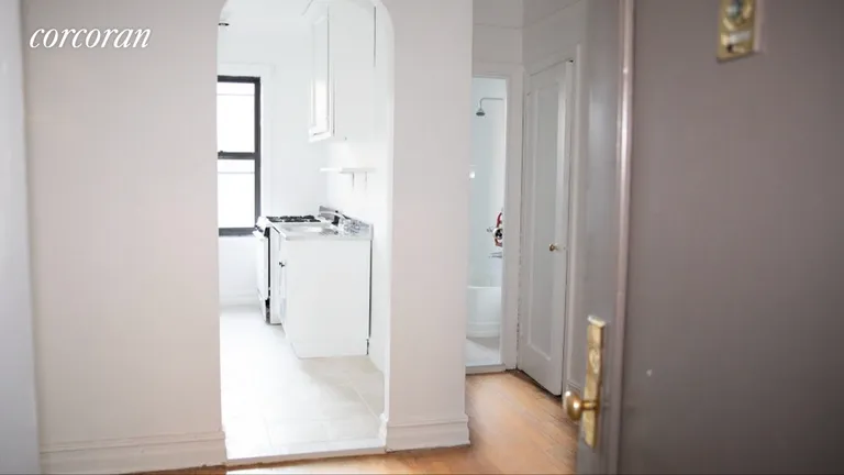 New York City Real Estate | View 120 West 138th Street, 4F | Foyer | View 3