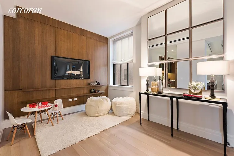 New York City Real Estate | View 100 Barclay Street, 11F | Dining Area | View 2