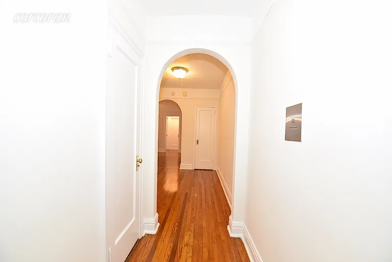 New York City Real Estate | View 25-90 35th Street, 5E | room 9 | View 10