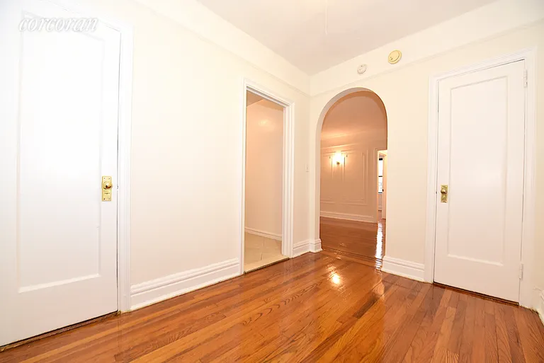 New York City Real Estate | View 25-90 35th Street, 5E | room 8 | View 9