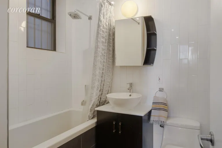 New York City Real Estate | View 1153 Pacific Street, 1 | Bathroom | View 6
