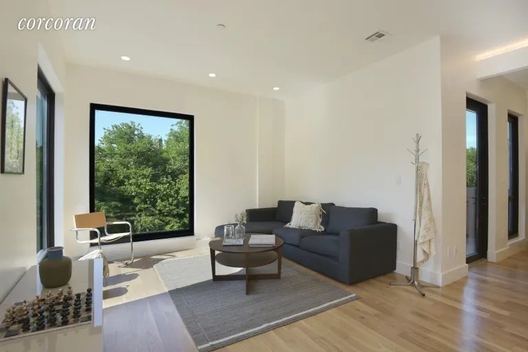 New York City Real Estate | View 187 Bridge Street, 4 | LIVING | View 3