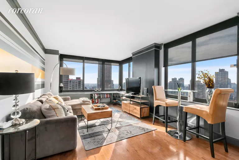 New York City Real Estate | View 300 East 85th Street, 3101 | 1 Bed, 1 Bath | View 1