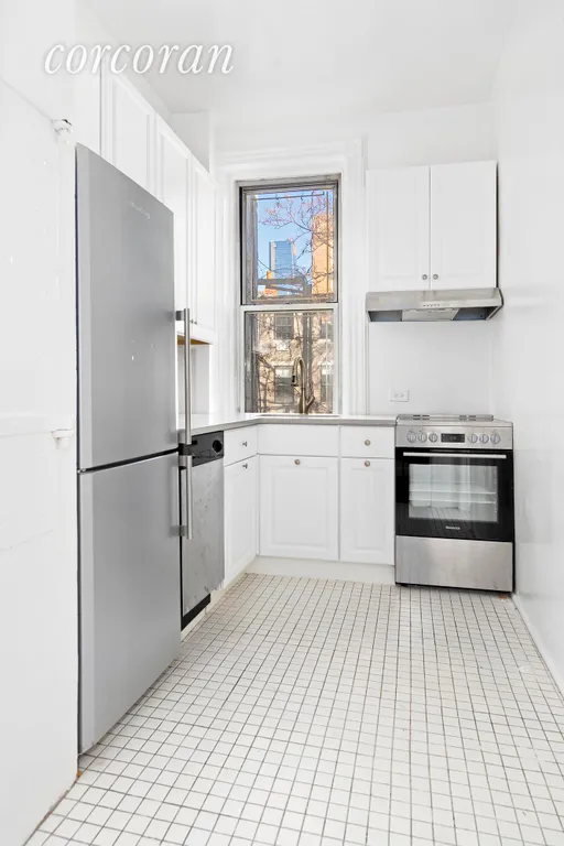 New York City Real Estate | View 331 West 19th Street, 3 | Brand new windowed kitchen with dishwasher | View 4