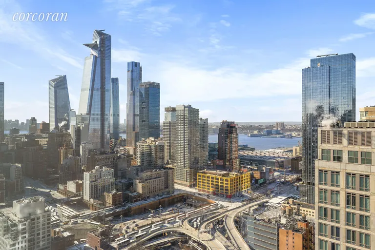 New York City Real Estate | View 350 West 42Nd Street, 36A | Incredible Views | View 4