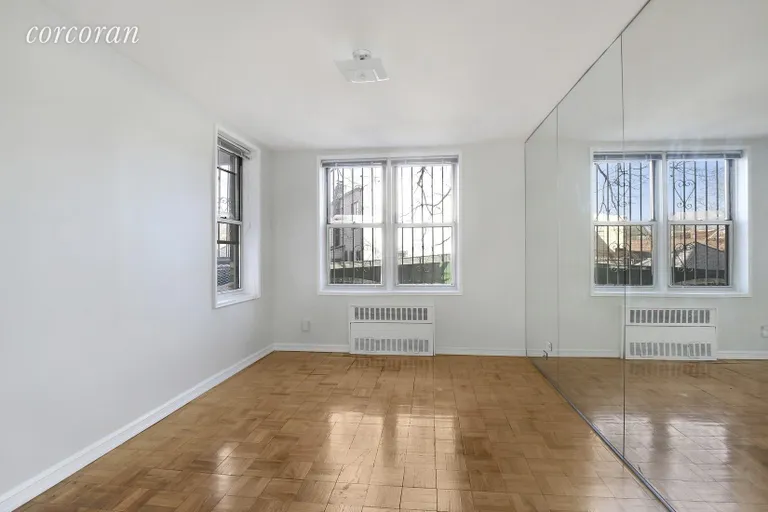 New York City Real Estate | View 60-11 Broadway, 1R | room 6 | View 7