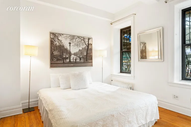 New York City Real Estate | View 225 Eastern Parkway, 1AA | room 12 | View 13