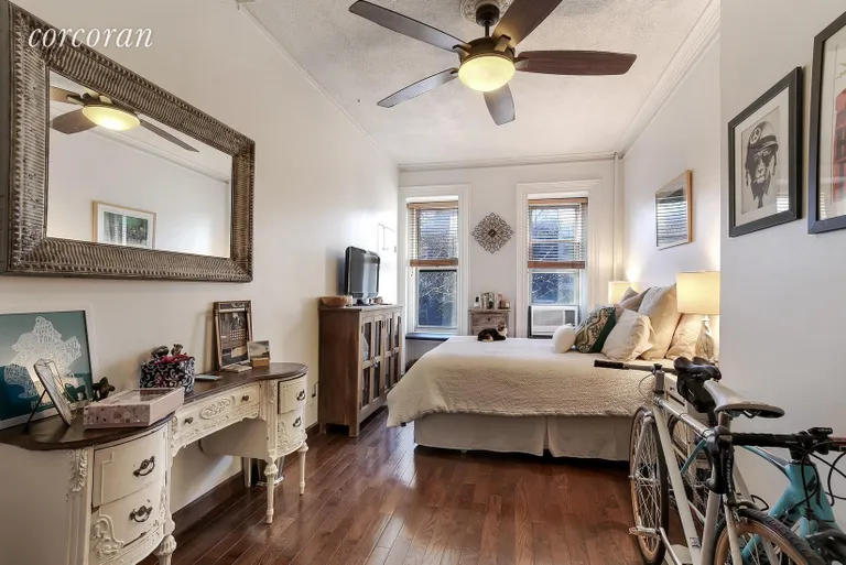 New York City Real Estate | View 123A 2nd Place, 4 | room 2 | View 3